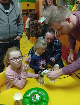 19.12.2024 Vianočná besiedka a tvorivé dielne